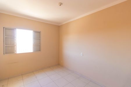 Casa à venda com 311m², 6 quartos e 6 vagas Casa à venda com 311m², 6 quartos e 6 vagasQuarto 03