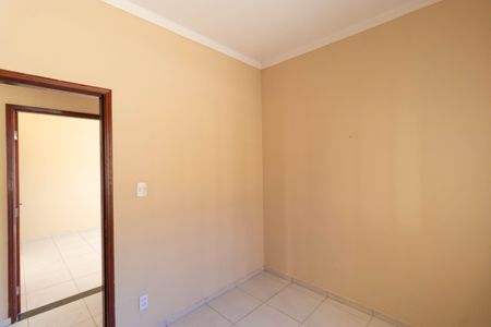 Casa à venda com 311m², 6 quartos e 6 vagas Casa à venda com 311m², 6 quartos e 6 vagasQuarto 01