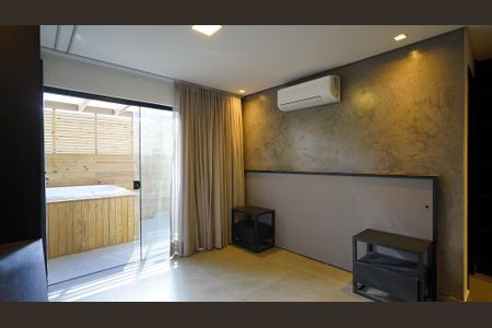 Quarto de kitnet/studio para alugar com 1 quarto, 40m² em Morro das Pedras, Florianópolis