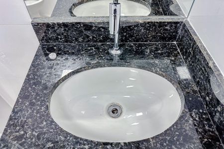 Apartamento para alugar com 50m², 1 quarto e sem vagaBanheiro Social