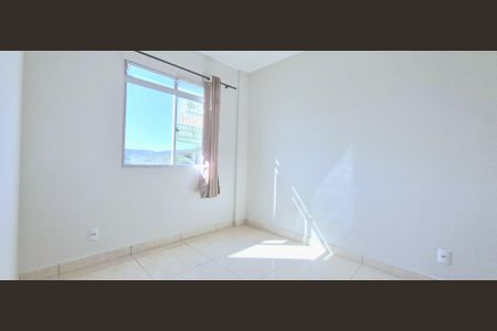 Apartamento à venda com 47m², 2 quartos e 1 vaga Apartamento à venda com 47m², 2 quartos e 1 vagaQuarto 1