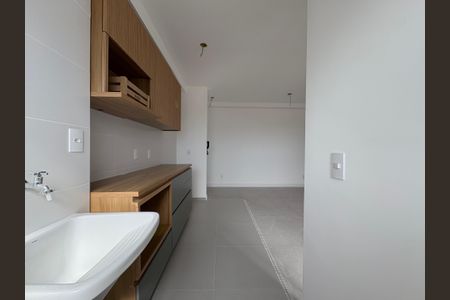 Apartamento à venda com 58m², 2 quartos e 2 vagasLavanderia