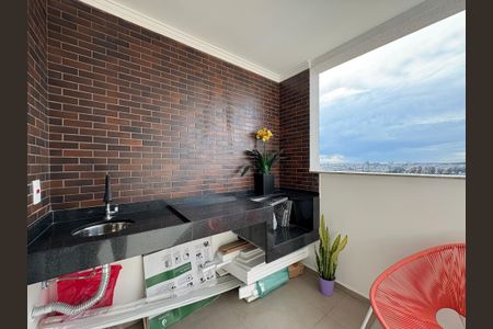 Apartamento à venda com 58m², 2 quartos e 2 vagasVaranda da Sala