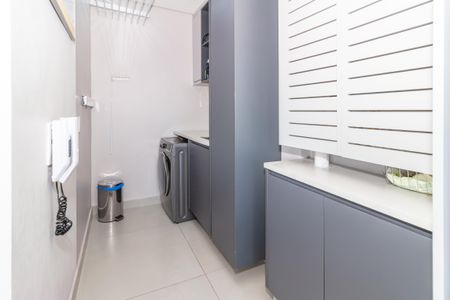 Apartamento para alugar com 90m², 3 quartos e 2 vagas Apartamento para alugar com 90m², 3 quartos e 2 vagasLavanderia