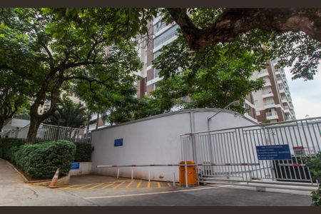 Apartamento para alugar com 87m², 2 quartos e 2 vagasVista da Rua