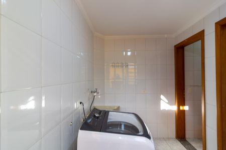 Casa à venda com 210m², 4 quartos e 4 vagas Casa à venda com 210m², 4 quartos e 4 vagasÁrea de Serviço