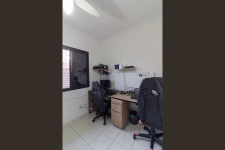 Casa à venda com 210m², 4 quartos e 4 vagas Casa à venda com 210m², 4 quartos e 4 vagasQuarto 2