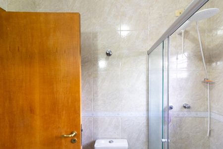 Casa à venda com 210m², 4 quartos e 4 vagas Casa à venda com 210m², 4 quartos e 4 vagasBanheiro da Suíte 2