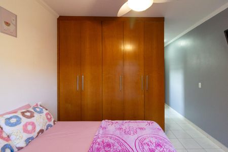 Casa à venda com 210m², 4 quartos e 4 vagas Casa à venda com 210m², 4 quartos e 4 vagas Suíte 2