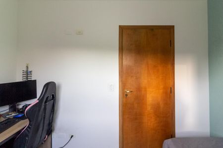 Casa à venda com 210m², 4 quartos e 4 vagas Casa à venda com 210m², 4 quartos e 4 vagasQuarto 2