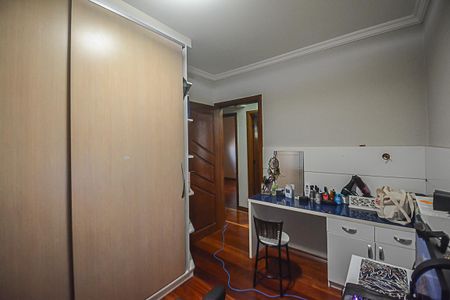 Apartamento à venda com 95m², 3 quartos e 7 vagasQuarto 2