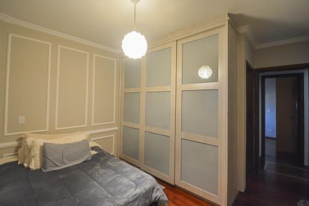 Apartamento à venda com 95m², 3 quartos e 7 vagasQuarto Suíte