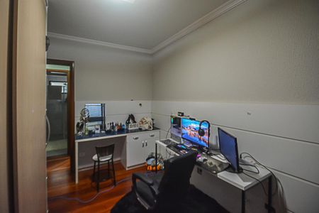 Apartamento à venda com 95m², 3 quartos e 7 vagasQuarto 2