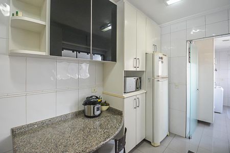 Apartamento à venda com 95m², 3 quartos e 7 vagasCozinha