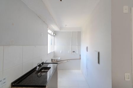 Apartamento para alugar com 44m², 2 quartos e 1 vagaCozinha e Área de Serviço