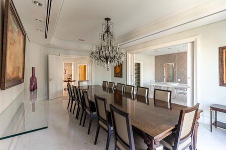 Apartamento à venda com 711m², 5 quartos e 6 vagasSala de Jantar 1