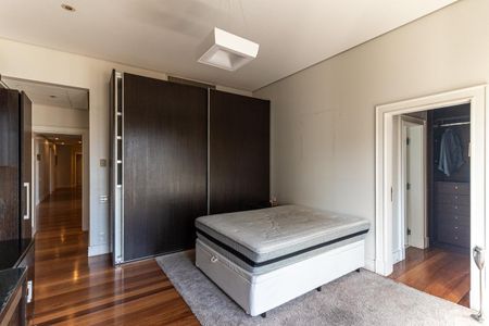 Apartamento à venda com 711m², 5 quartos e 6 vagasSuíte 2