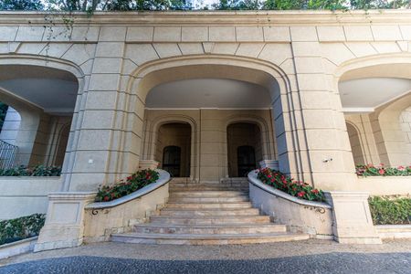 Apartamento à venda com 711m², 5 quartos e 6 vagasFachada