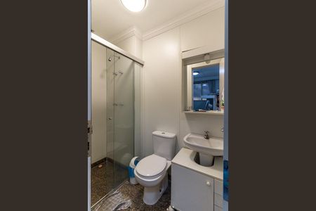 Apartamento à venda com 711m², 5 quartos e 6 vagasBanheiro de Serviço 