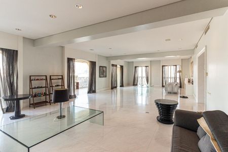 Apartamento à venda com 711m², 5 quartos e 6 vagasSala