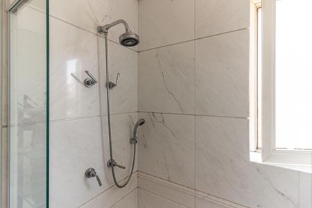 Apartamento à venda com 711m², 5 quartos e 6 vagasBanheiro da Suíte 3