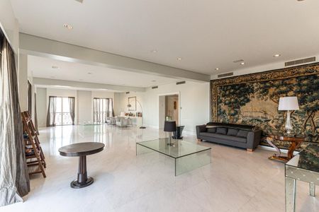 Apartamento à venda com 711m², 5 quartos e 6 vagasSala