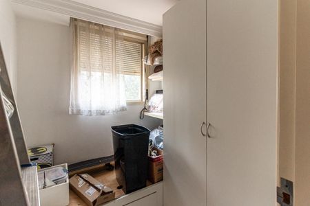 Apartamento à venda com 711m², 5 quartos e 6 vagasQuarto de Serviço 2