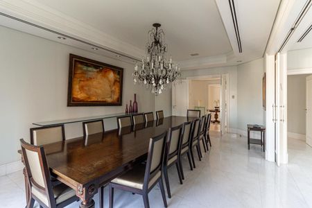 Apartamento à venda com 711m², 5 quartos e 6 vagasSala de Jantar 1