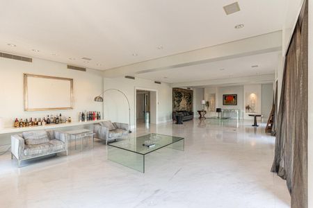 Apartamento à venda com 711m², 5 quartos e 6 vagasSala