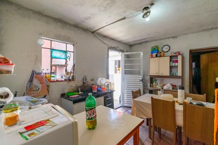 Casa à venda com 140m², 3 quartos e sem vaga Casa à venda com 140m², 3 quartos e sem vagaCozinha