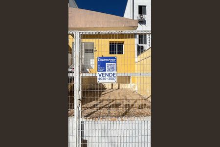 Casa à venda com 91m², 1 quarto e 1 vaga Casa à venda com 91m², 1 quarto e 1 vagaPlaca