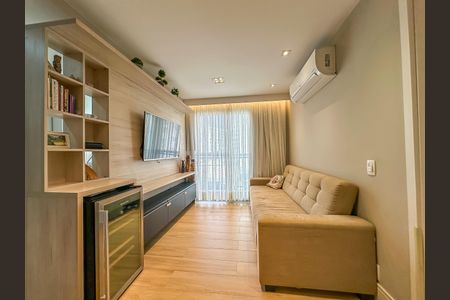 Sala de apartamento à venda com 2 quartos, 64m² em Centro, Rio de Janeiro