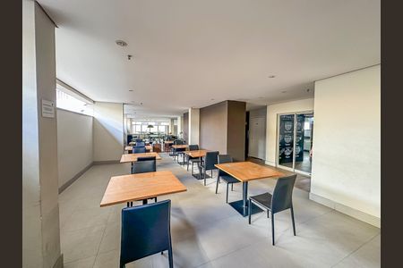 Apartamento à venda com 64m², 2 quartos e 1 vagaÁrea comum