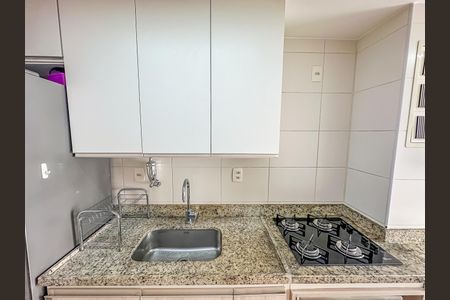 Apartamento à venda com 64m², 2 quartos e 1 vagaCozinha
