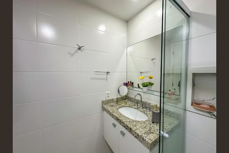 Apartamento à venda com 64m², 2 quartos e 1 vagaBanheiro da Suíte