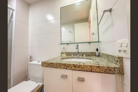 Apartamento à venda com 64m², 2 quartos e 1 vagaBanheiro