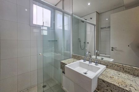 Apartamento para alugar com 81m², 2 quartos e 2 vagasBanheiro da Suíte 1
