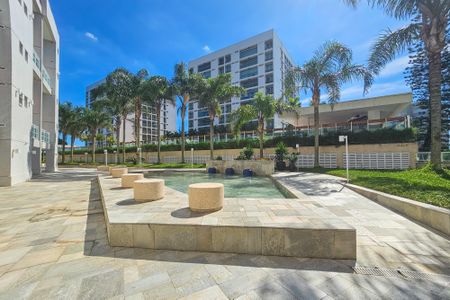 Apartamento para alugar com 81m², 2 quartos e 2 vagasÁrea comum - Piscina