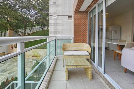 Apartamento para alugar com 81m², 2 quartos e 2 vagasVaranda