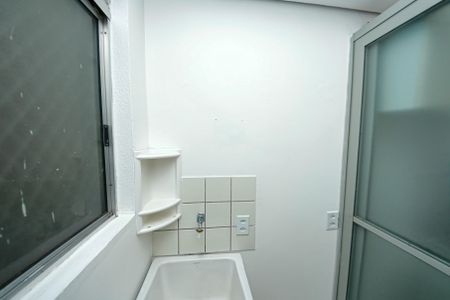 Apartamento para alugar com 77m², 2 quartos e 1 vaga Apartamento para alugar com 77m², 2 quartos e 1 vagaÁrea de Serviço