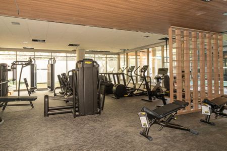 Apartamento à venda com 355m², 4 quartos e 4 vagas Apartamento à venda com 355m², 4 quartos e 4 vagasÁrea comum - Academia