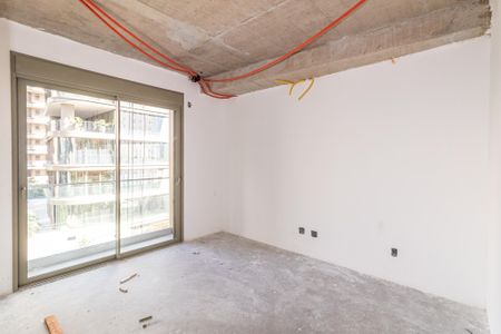 Apartamento à venda com 355m², 4 quartos e 4 vagas Apartamento à venda com 355m², 4 quartos e 4 vagasSuíte 1