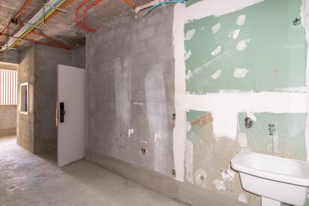 Apartamento à venda com 355m², 4 quartos e 4 vagas Apartamento à venda com 355m², 4 quartos e 4 vagasÁrea de Serviço