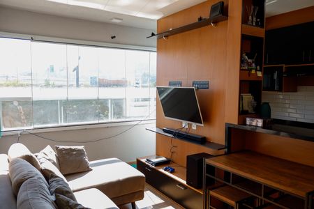 Apartamento para alugar com 47m², 2 quartos e 1 vaga Apartamento para alugar com 47m², 2 quartos e 1 vagaSala