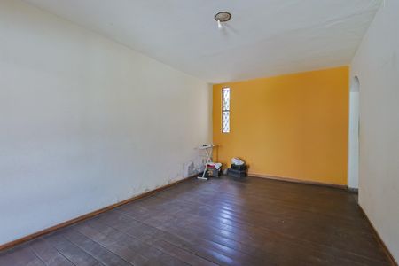 Casa à venda com 458m², 3 quartos e 6 vagas Casa à venda com 458m², 3 quartos e 6 vagasSala