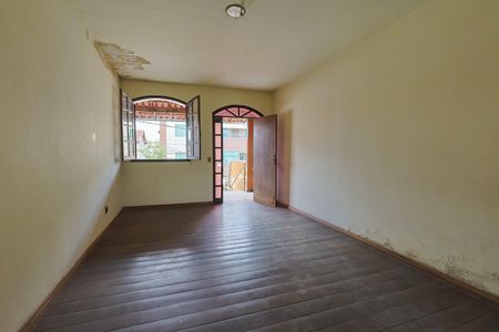 Casa à venda com 458m², 3 quartos e 6 vagas Casa à venda com 458m², 3 quartos e 6 vagasSala