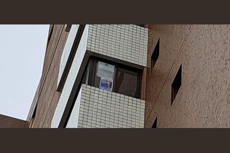 Apartamento à venda com 104m², 3 quartos e 2 vagasPlaquinha