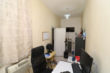 Casa à venda com 240m², 5 quartos e 3 vagasEscritório