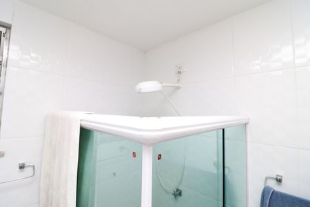 Casa à venda com 240m², 5 quartos e 3 vagasBanheiro Social