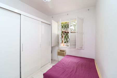 Casa à venda com 240m², 5 quartos e 3 vagasQuarto 2